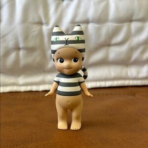 Donna Wilson Sonny Angel